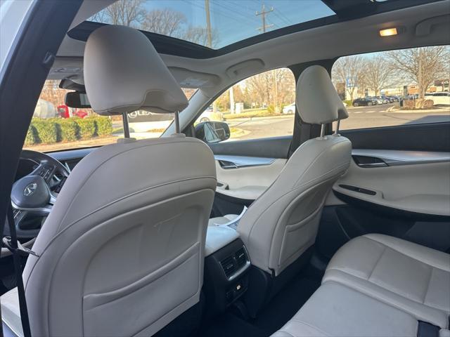 2019 infiniti qx50 essential