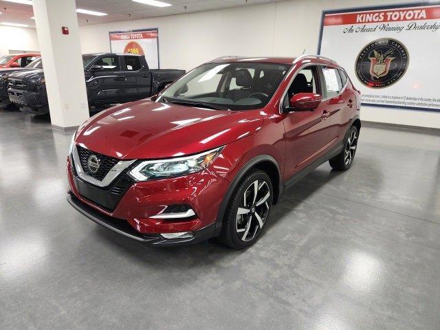 2022 nissan rogue sport sl