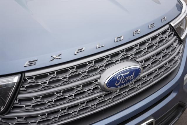 2021 ford explorer xlt