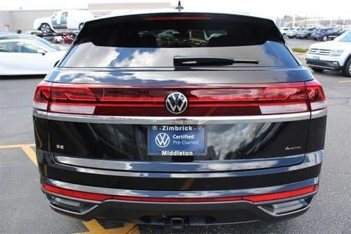 2024 volkswagen atlas cross sport 2.0t se w/technology in madison, wisconsin