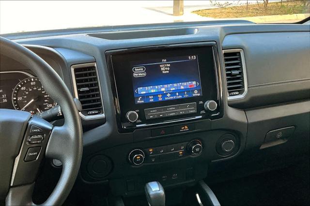 2022 nissan frontier sv