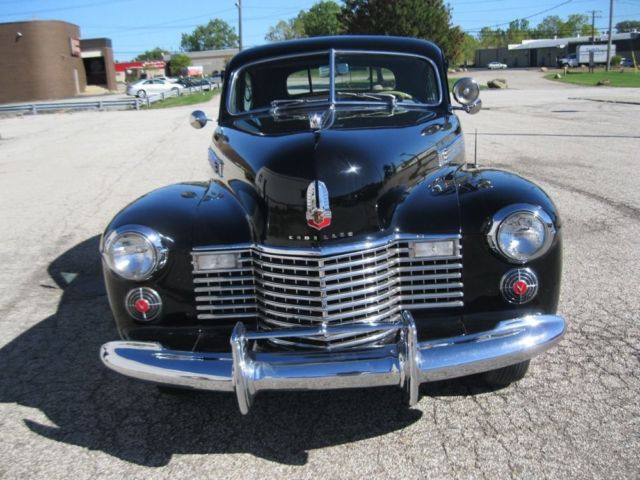 1941 cadillac series 62 coupe - black