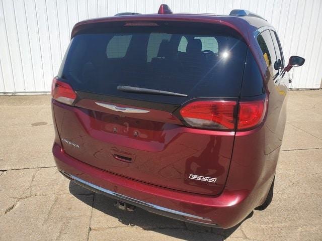 2020 chrysler pacifica touring-l