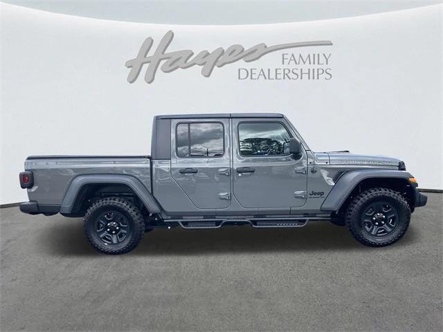 2020 jeep gladiator sport 4x4