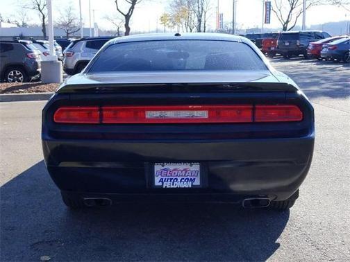 2014 dodge challenger in minneapolis, minnesota