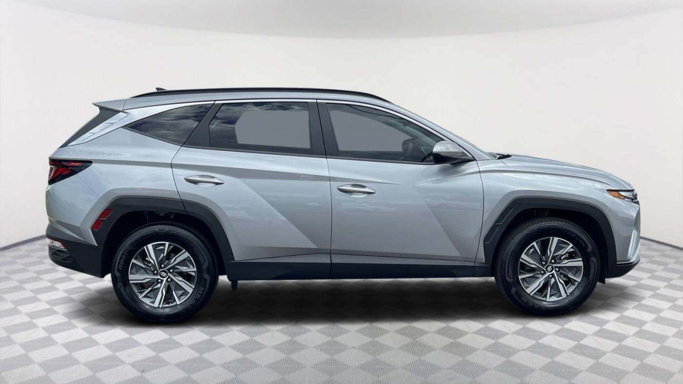 2024 hyundai tucson hybrid blue