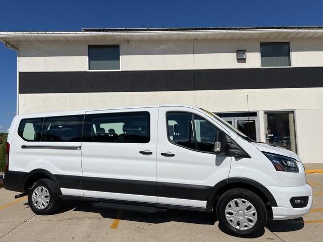 2023 ford transit-350 xlt