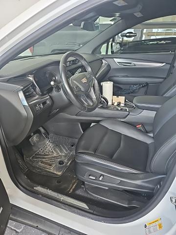 2023 cadillac xt5 luxury