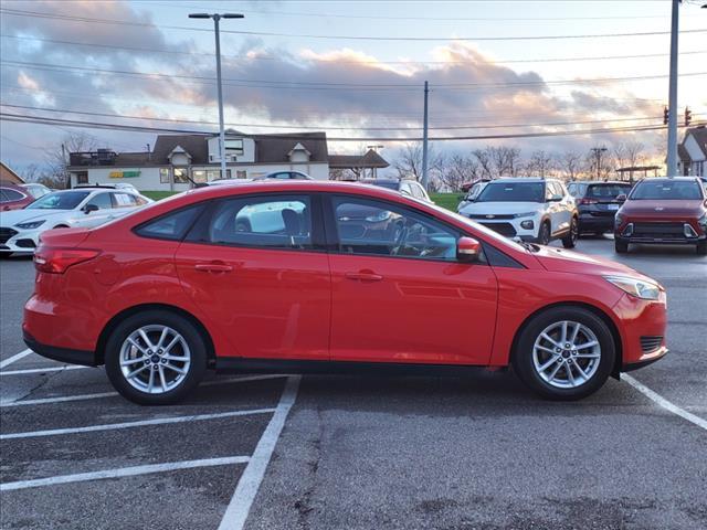 2017 ford focus se