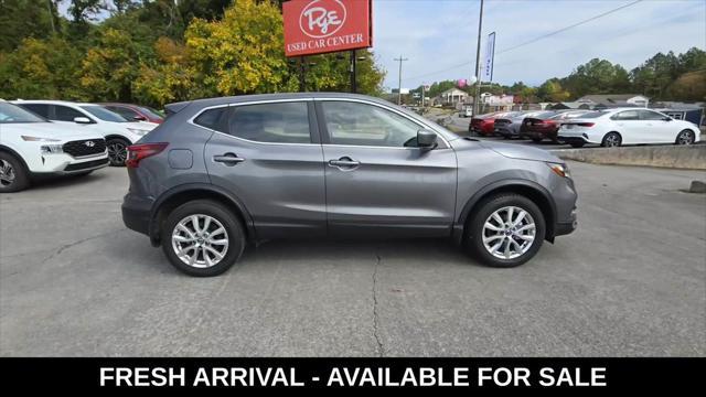2021 nissan rogue sport s