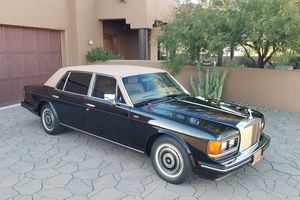 1989 rolls-royce silver spur - long-wheelbase ultra-luxury