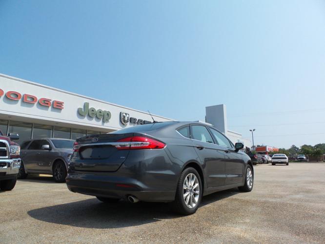 used 2017 ford fusion se hattiesburg, ms 39401 for sale in arnold line, mississippi