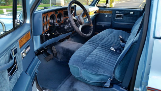 1991 gmc suburban 2500 sle 48k original miles 6.2l turbo diesel powered by banks