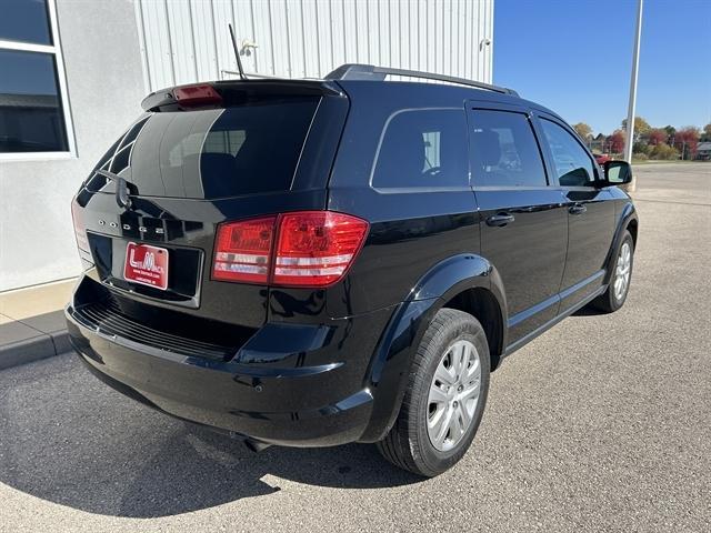 2020 dodge journey se value