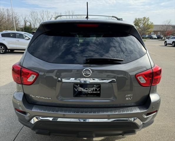 2017 nissan pathfinder sv