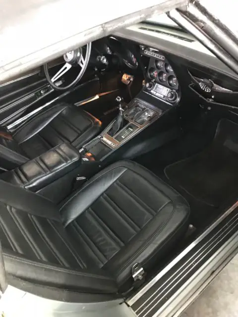 1972 lt 1 corvette convertible. matching #'s