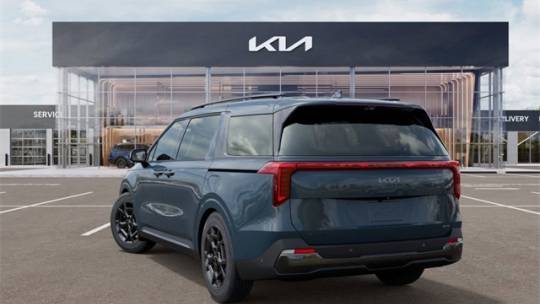 2025 Kia Carnival