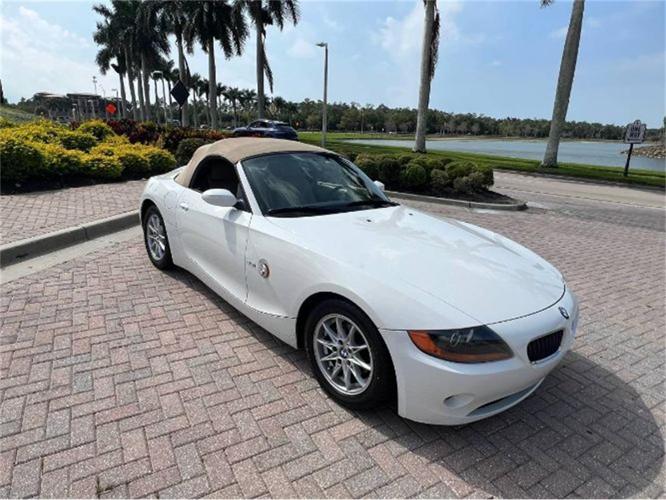 2003 bmw z4 in cadillac, michigan