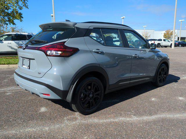2023 nissan kicks sr