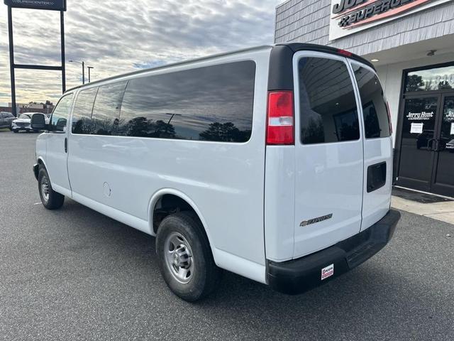 2023 chevrolet express 3500 ls