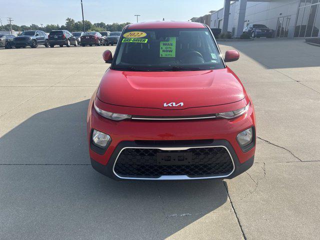 2022 kia soul lx