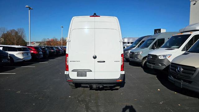 2024 mercedes-benz sprinter 2500