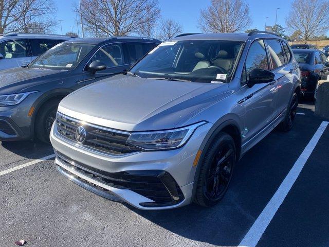 2023 volkswagen tiguan 2.0t se r-line black
