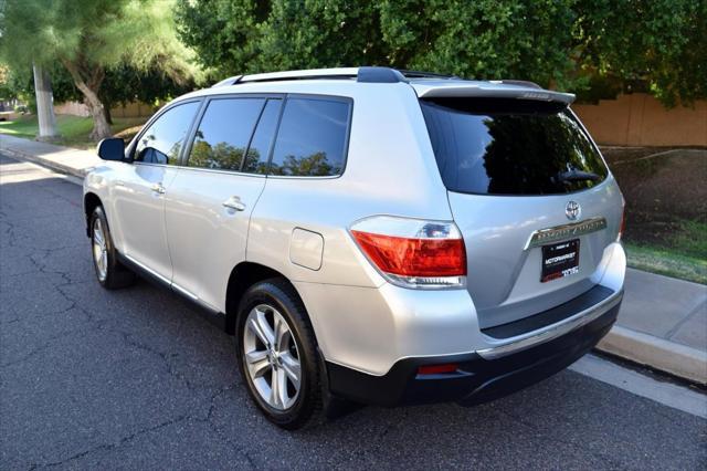 2013 toyota highlander limited