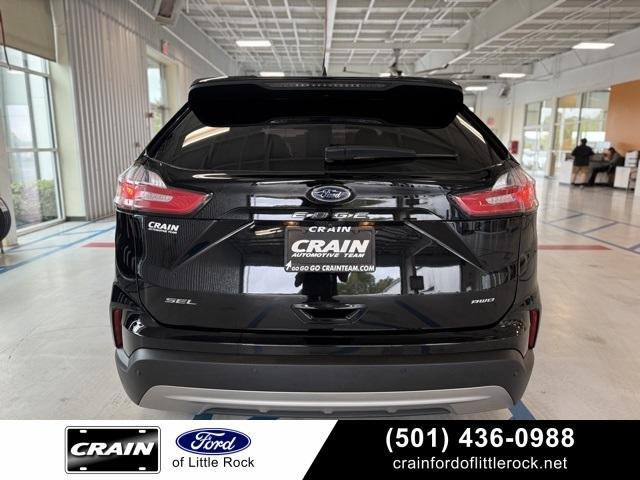 2022 ford edge sel