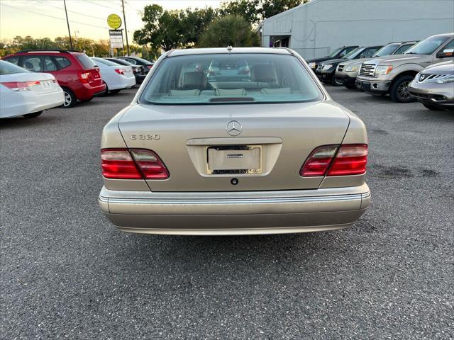 2001 mercedes-benz e-class e 320 4dr sedan