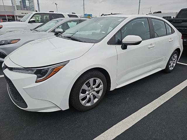 2022 toyota corolla le