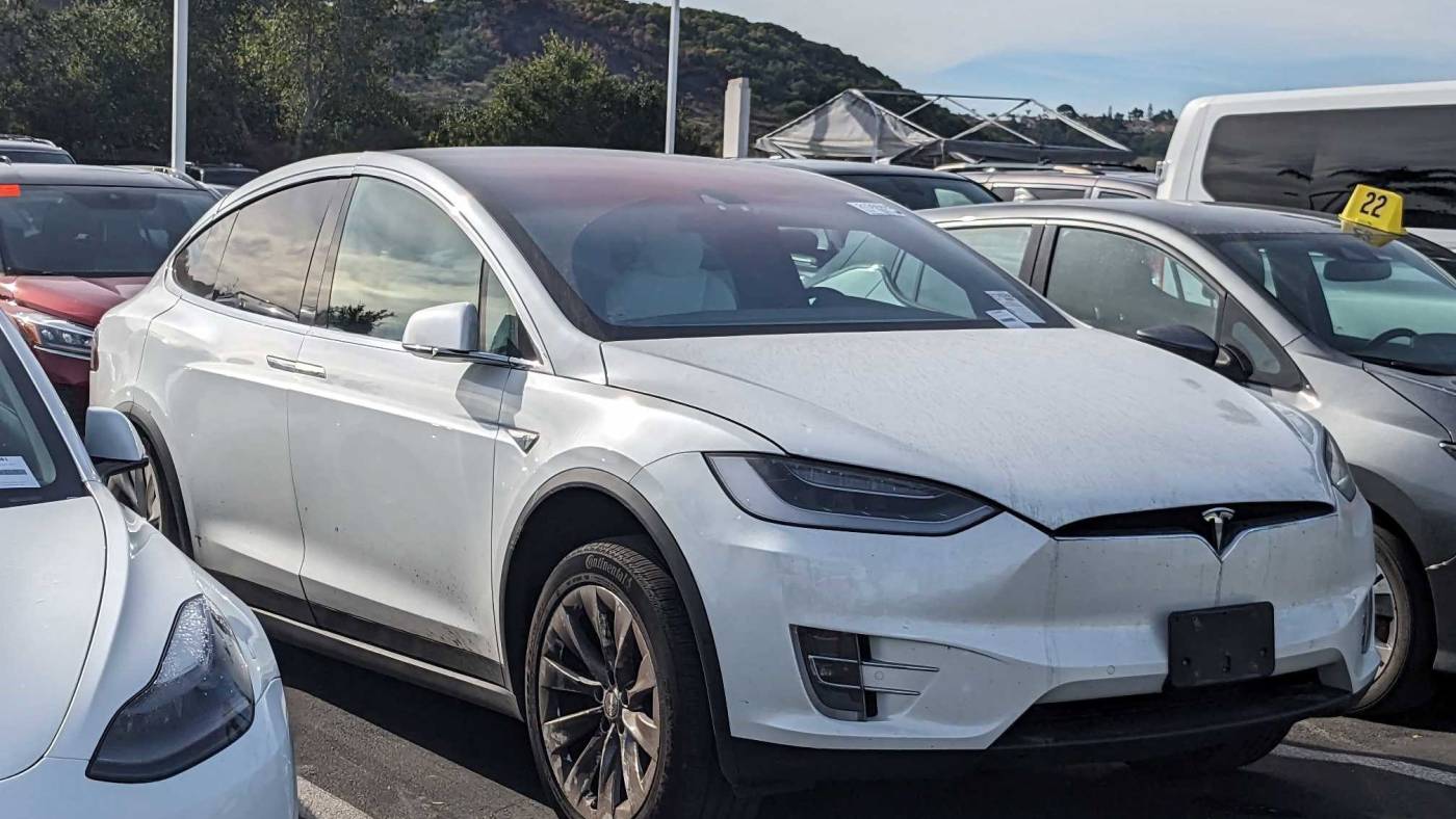 2016 tesla model x p90d