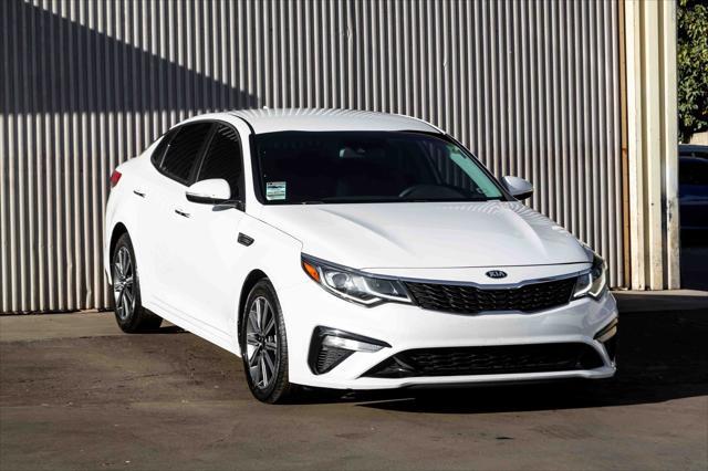 2019 kia optima lx
