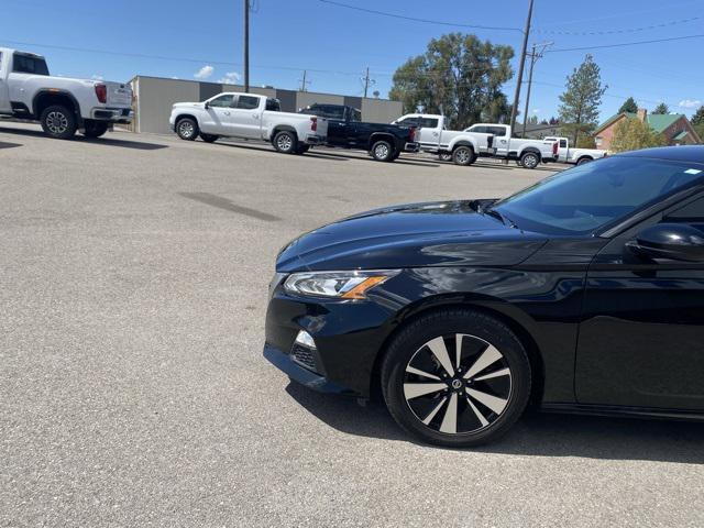 2022 nissan altima 2.5 sv