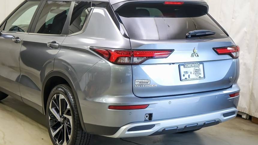 2023 mitsubishi outlander se