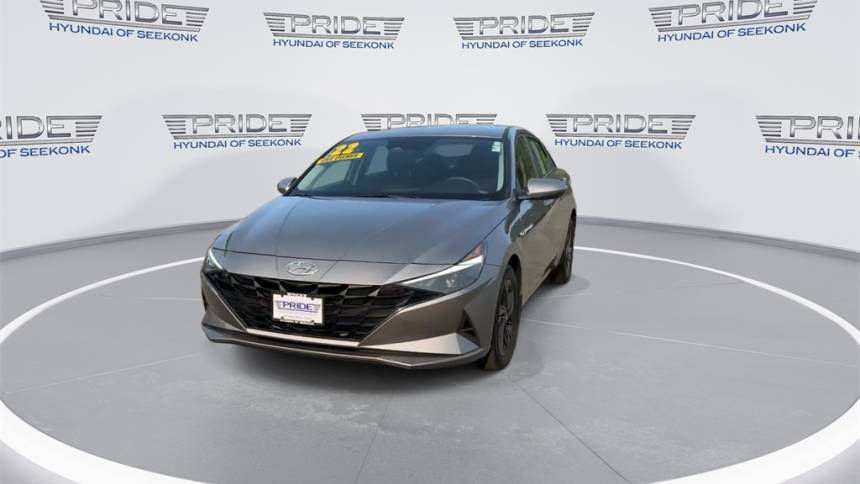 2022 hyundai elantra sel