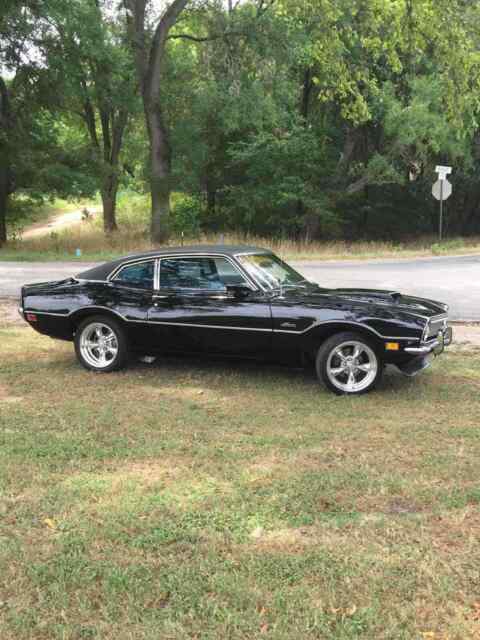 1972 ford maverick sedan black 5spd manual