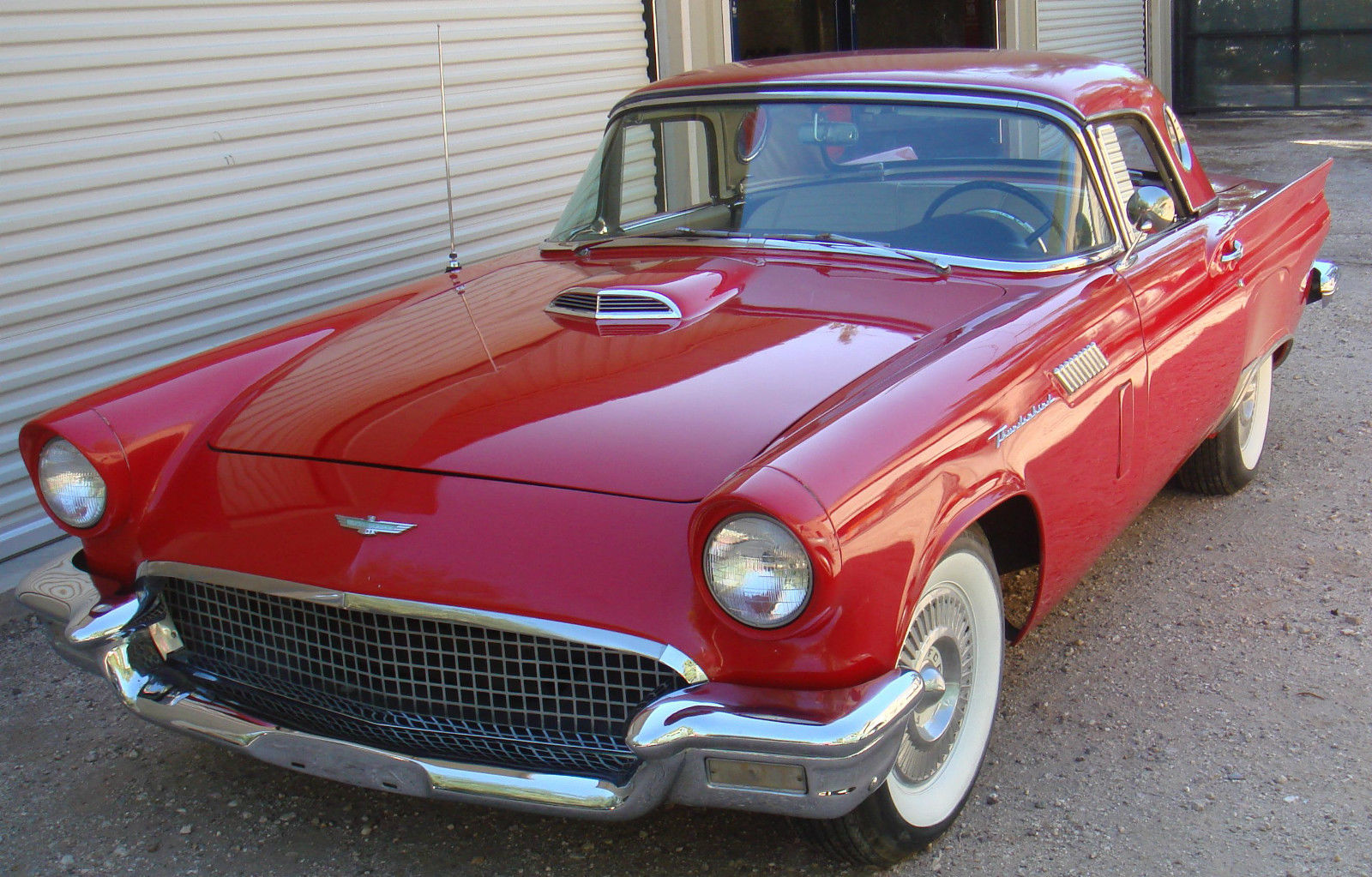 1957 ford thunderbird base convertible 2-door 5.1l
