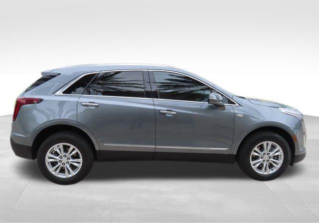 2022 cadillac xt5 luxury