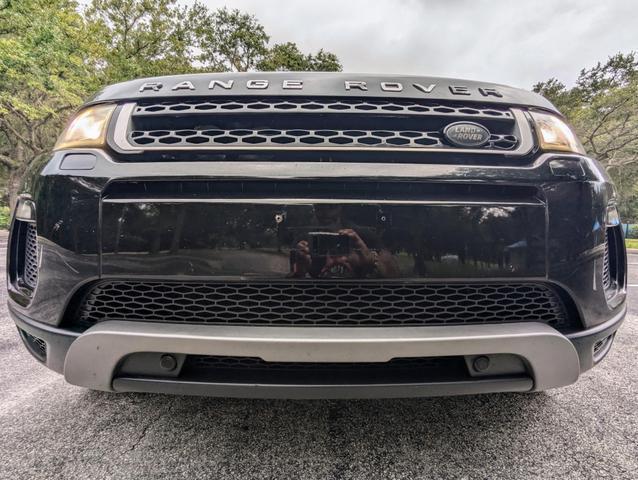 2018 land rover range rover evoque se