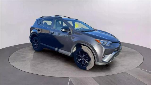 2017 toyota rav4 se