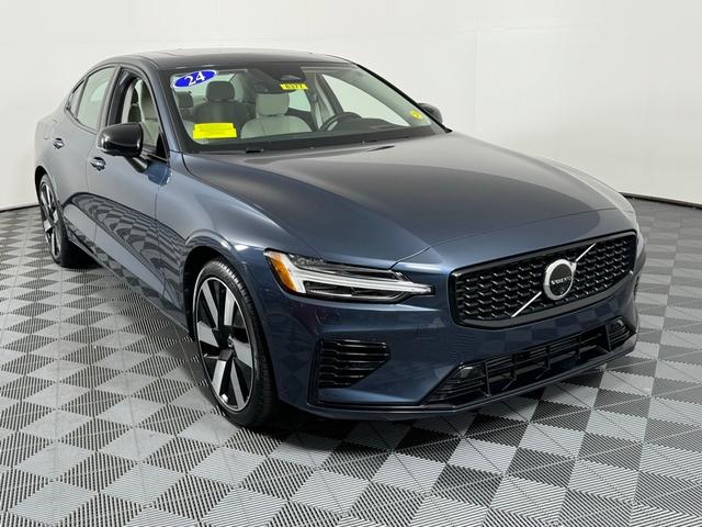 2024 volvo s60 recharge plug-in hybrid ultimate