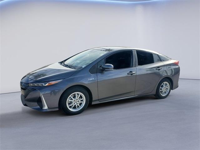 2021 toyota prius prime le