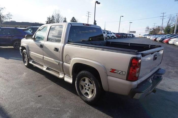 used 2005 chevrolet silverado 1500 4x4 crew cab w/ z71 york, pa 17404 for sale in york, pennsylvania
