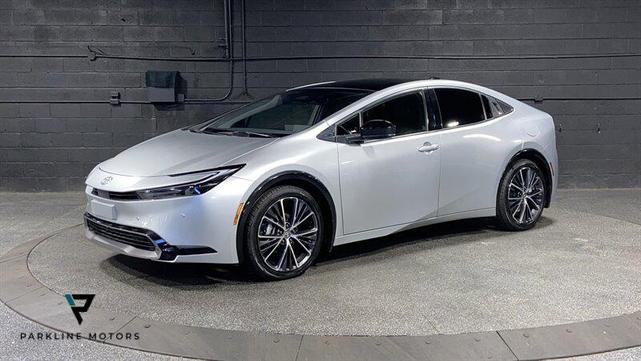 2024 toyota prius xle