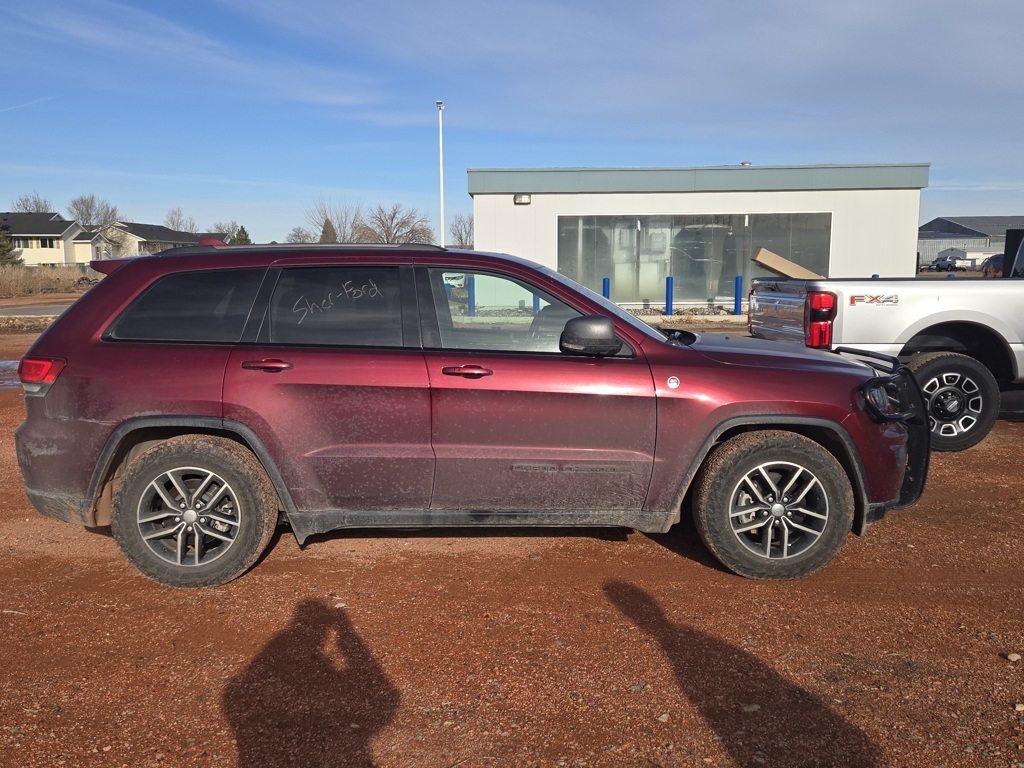 2018 jeep grand cherokee trailhawk