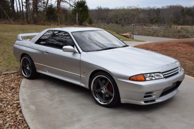 *** 1992 skyline gtr r32 v-spec with rb26 engine - low reserve! ***
