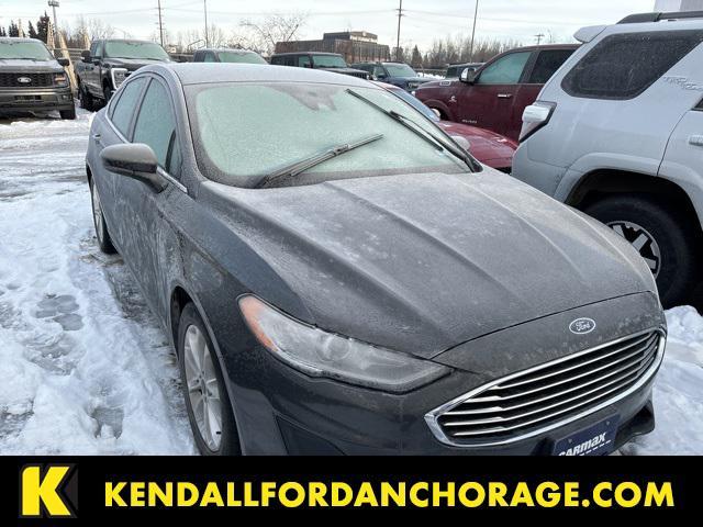 2019 ford fusion se