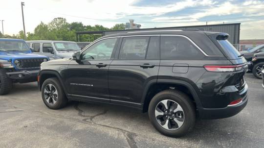 2023 Jeep Grand Cherokee