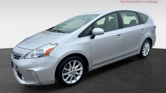 2012 Toyota Prius v (+)